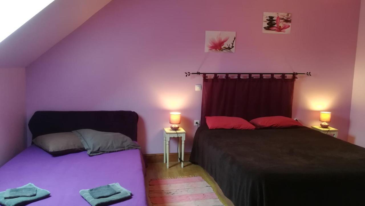 La Ferme De L'Isle Et Sa Roulotte Bed & Breakfast Avaray Dış mekan fotoğraf